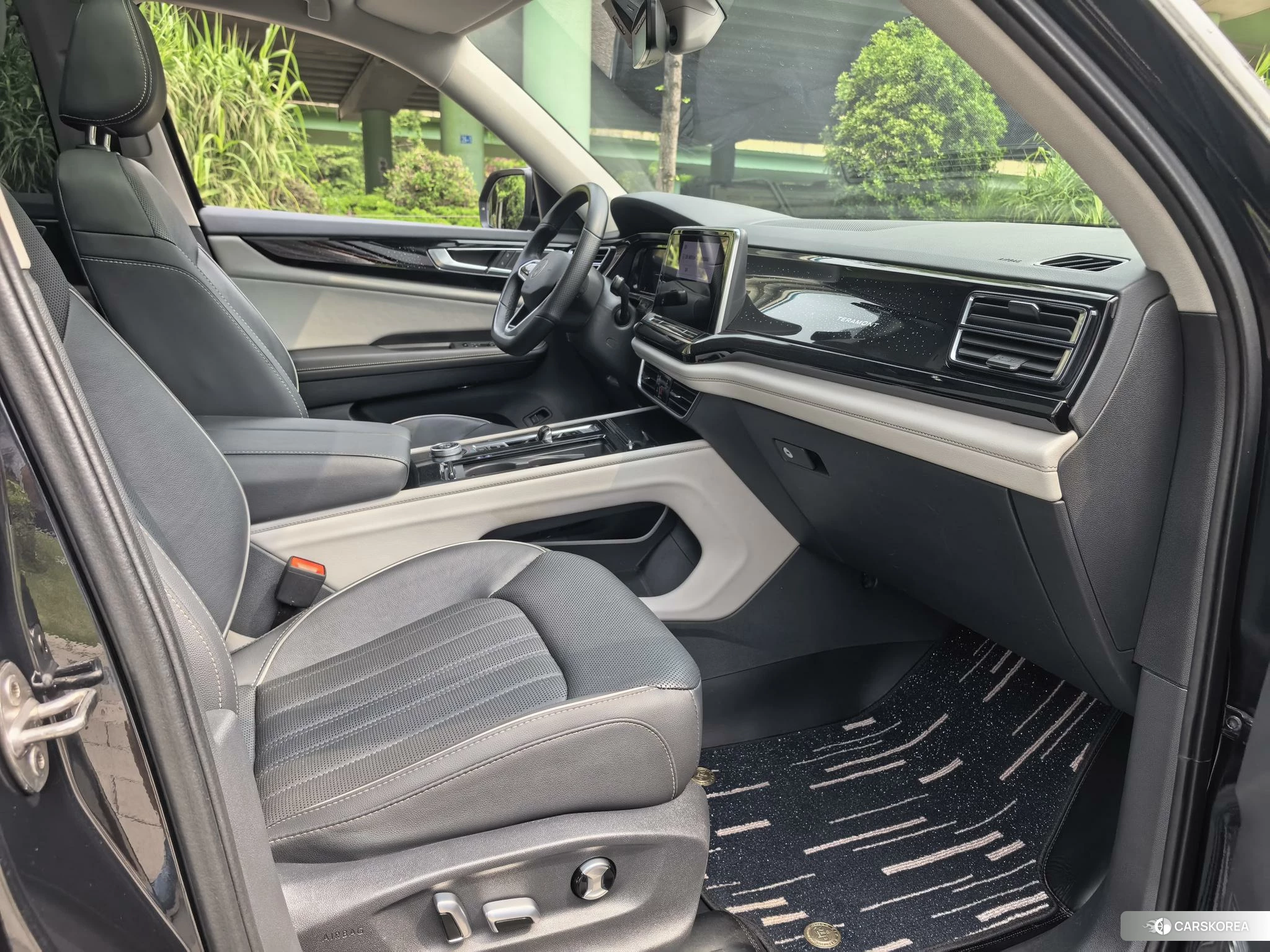 Volkswagen Tourang id 4452631 из Китая 11
