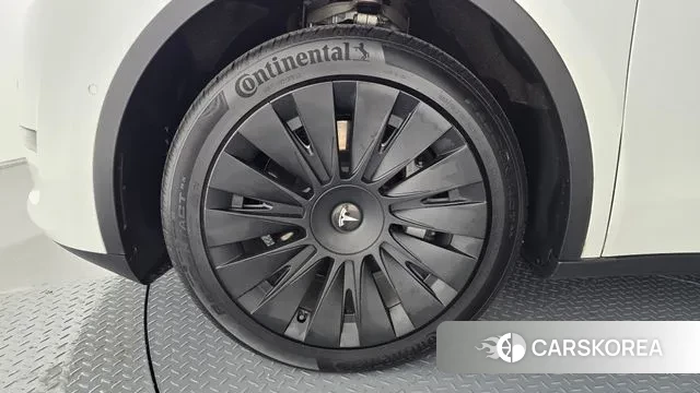 Tesla Model Y id 3295941 из Кореи 15