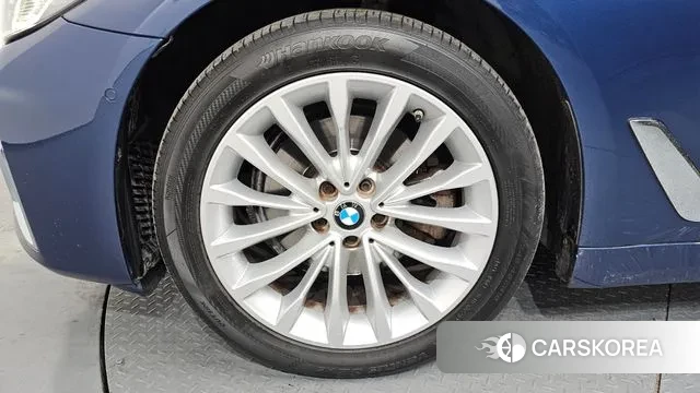 BMW 5 Series (G30) id 3626168 из Кореи 15