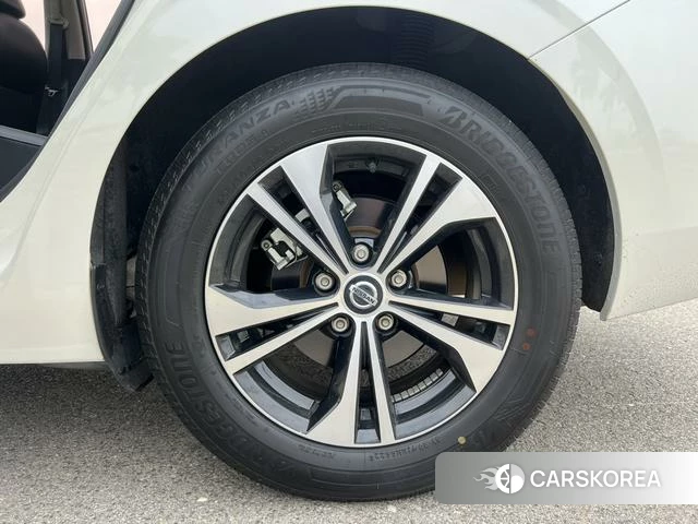 Nissan Xuan Yi id 3876222 из Китая 11