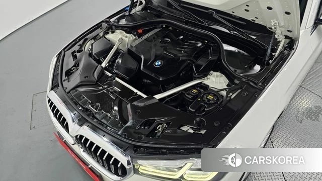 BMW 5 Series (G30) id 4555983 из Кореи 25