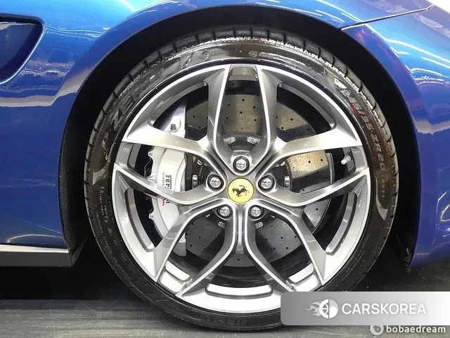Ferrari GTC4 Russo id 3302465 из Кореи 15