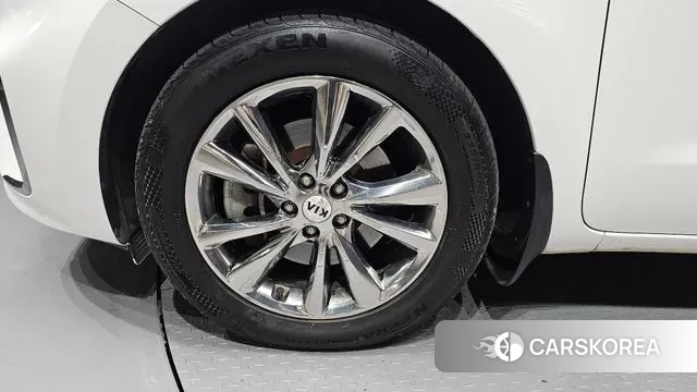 Kia The New Carnival id 3531205 из Кореи 15