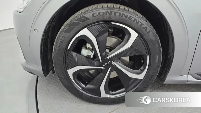 Kia EV6 id 3605966 из Кореи 15