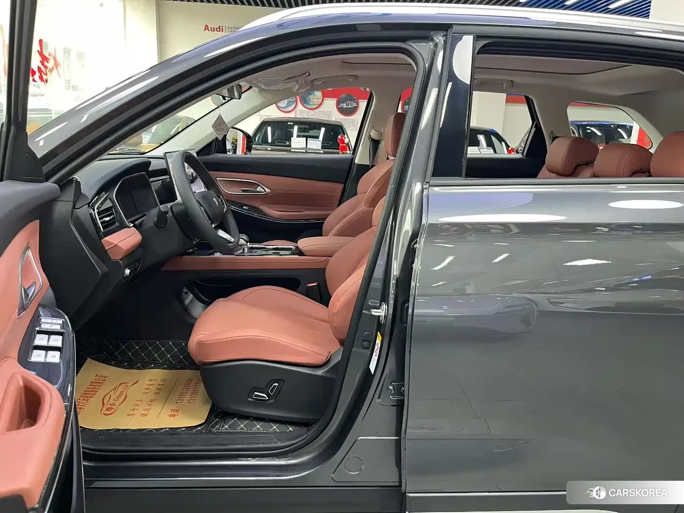 Chang'an Changan CS75 2025 Silver/gray из Китая, фото 5