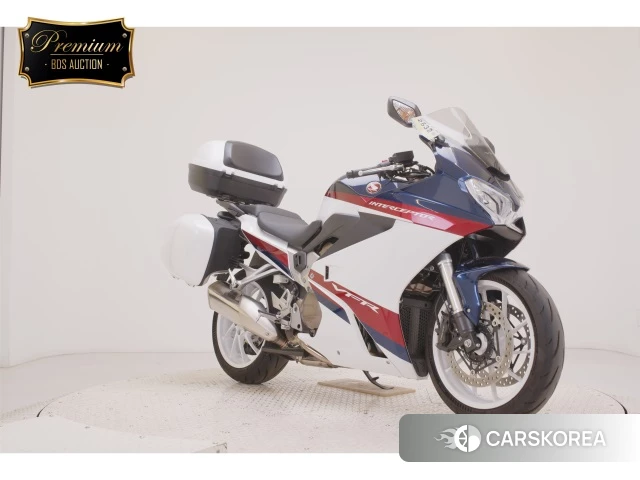 Проданный Honda VFR800F 2022 из Японии, фото 4