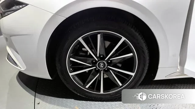 Hyundai The New Grandeur IG id 3556249 из Кореи 15