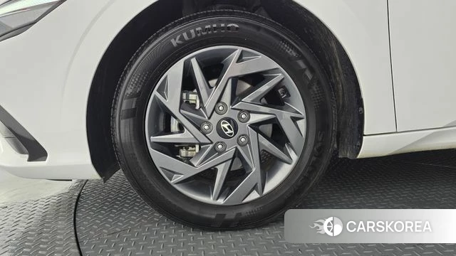Hyundai The New Avante (CN7) id 4500037 из Кореи 26