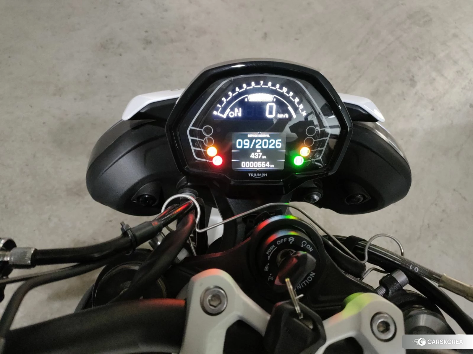 Triumph STREET TRIPLE R 2025 из Японии, фото 5
