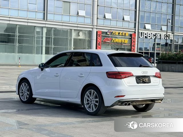 Audi A3 2021 Белый из Китая, фото 6