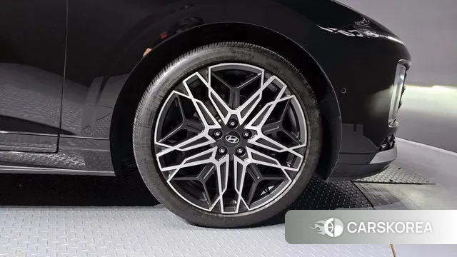 Hyundai Grandeur (GN7) id 3042964 из Кореи 15