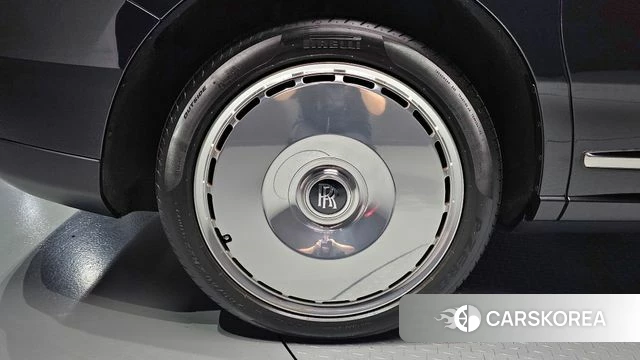 Rolls-Royce Cullinan id 4389029 из Кореи 27