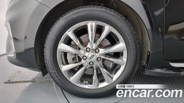 Kia The New Carnival id 2647312 из Кореи 15