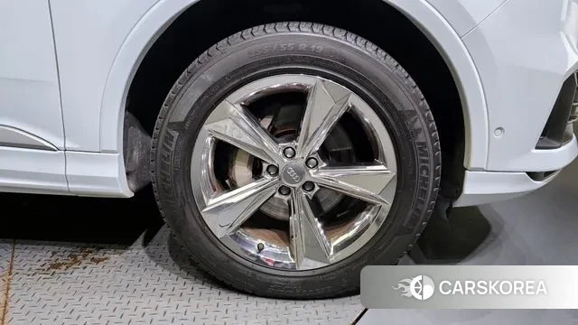 Audi Q7 (4M) id 2965697 из Кореи 15