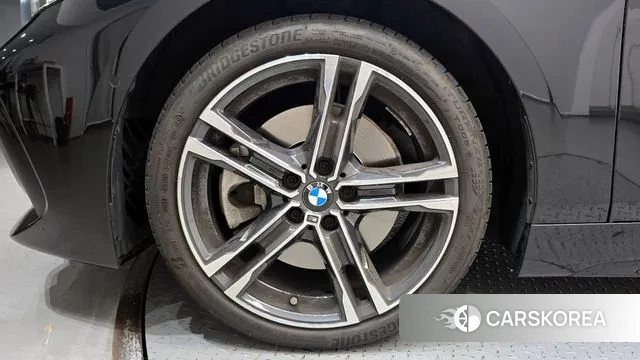 BMW 1 Series (F40) id 3036304 из Кореи 15