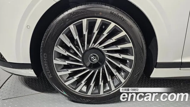 Hyundai Grandeur Hybrid (GN7) id 2878907 из Кореи 15