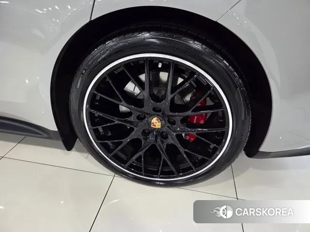 Porsche Panamera (971) id 3053828 из Кореи 13