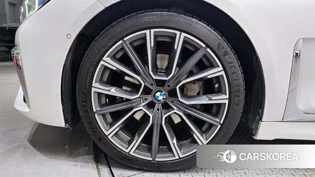 BMW 7 Series (G11) id 3650887 из Кореи 15