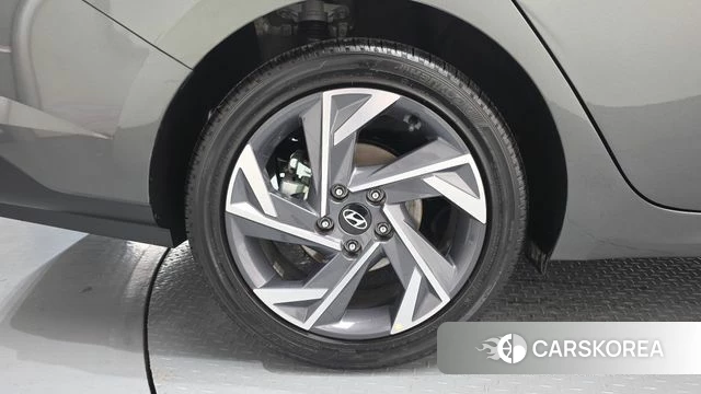 Hyundai The New Avante Hybrid (CN7) id 4387858 из Кореи 29
