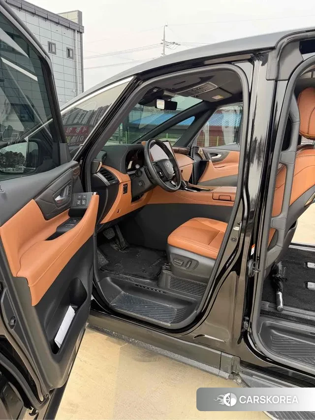 Toyota Alphard 4th Generation 2025 Черный из Кореи, фото 5