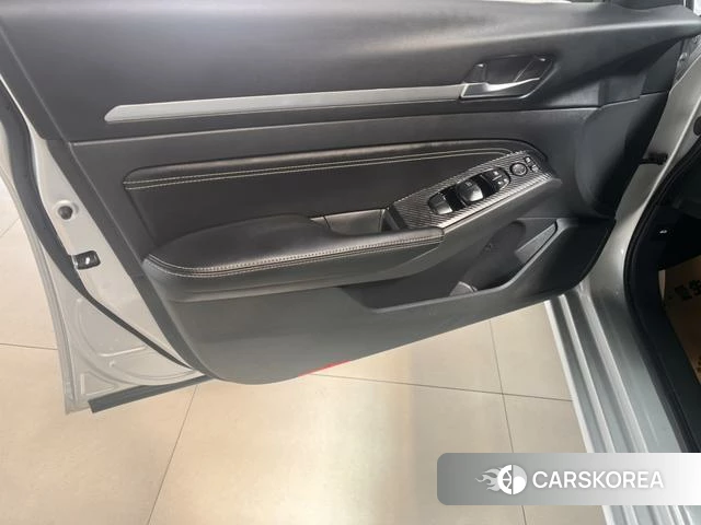 Nissan Teana id 4272442 из Китая 10