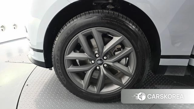 Land Rover Range Rover Velar id 3921777 из Кореи 15