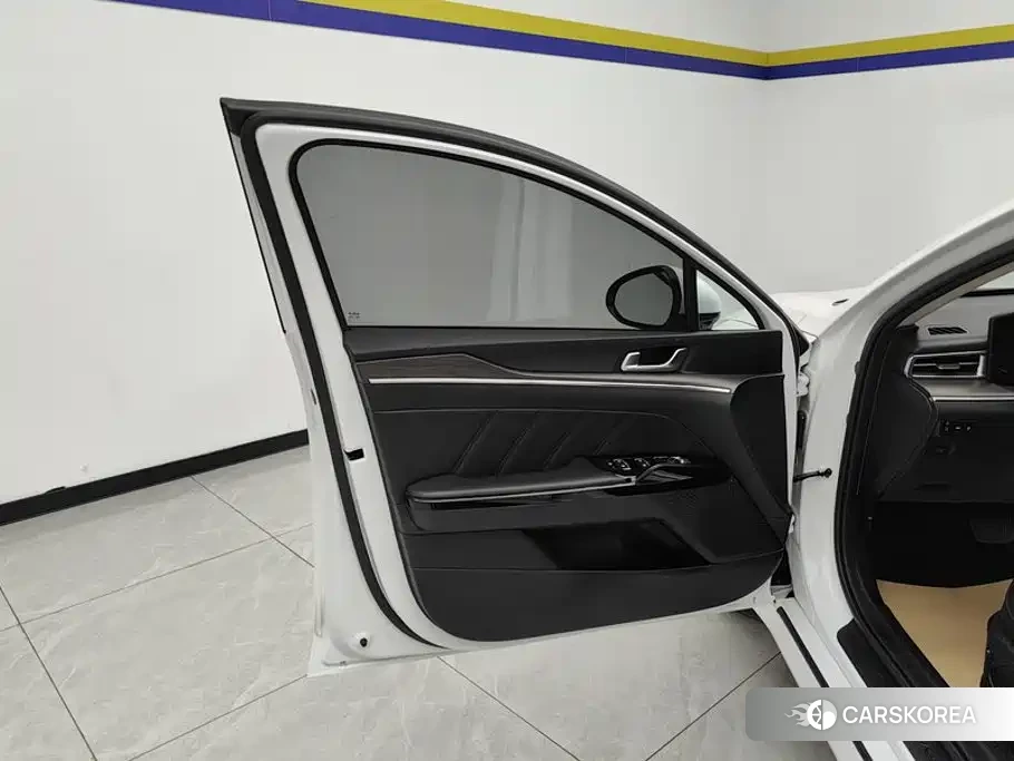 Kia K5 id 4629133 из Китая 11