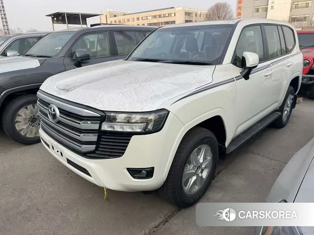 Toyota Land Cruiser (imported) 2026 Белый из Китая, фото 5