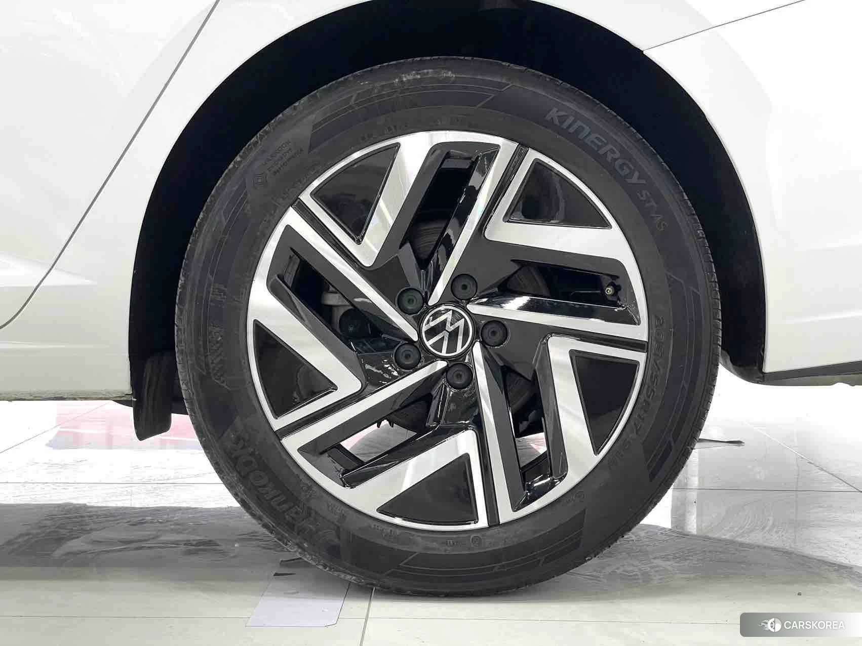 Volkswagen Sagitar id 4461561 из Китая 14