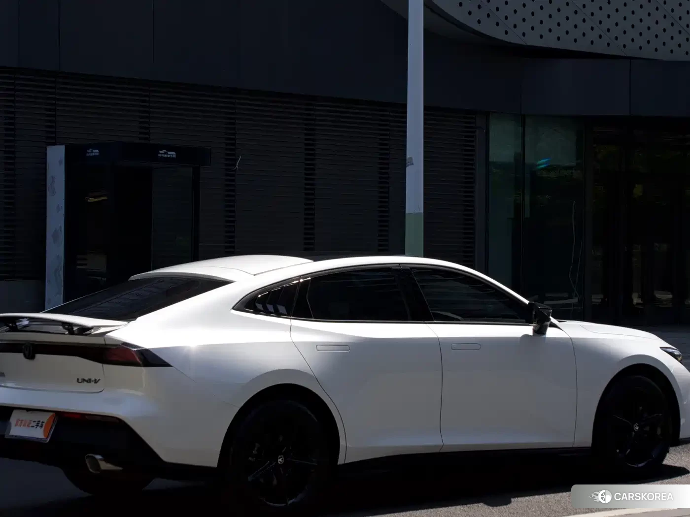 Chang'an Changan UNI-V id 4515577 из Китая 18