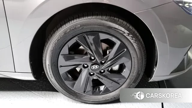 Hyundai Avante (CN7) id 3302268 из Кореи 15