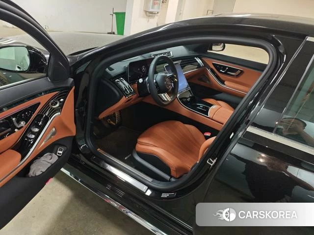 Mercedes-Benz S-class 2026 Черный из Китая, фото 5