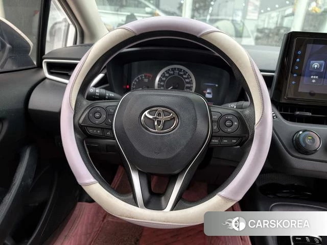 Toyota Corolla id 4258766 из Китая 11