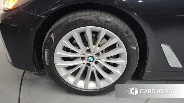 BMW 5 Series (G30) id 3596608 из Кореи 15