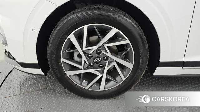 Hyundai Grandeur Hybrid (GN7) id 4308582 из Кореи 31