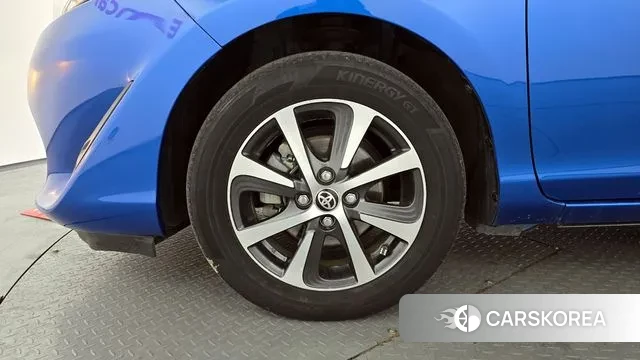 Toyota Prius C id 3761319 из Кореи 15