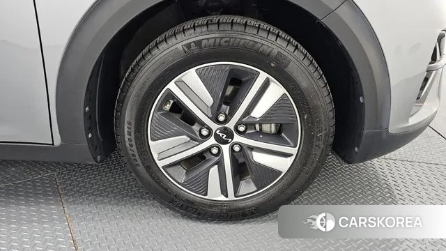 Kia The New Niro id 3389929 из Кореи 15