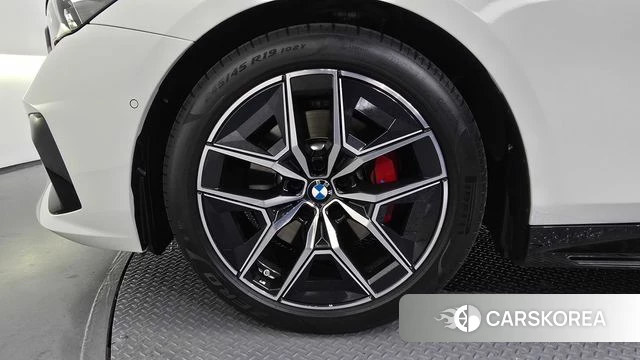 BMW 5 Series (G60) id 4778226 из Кореи 15