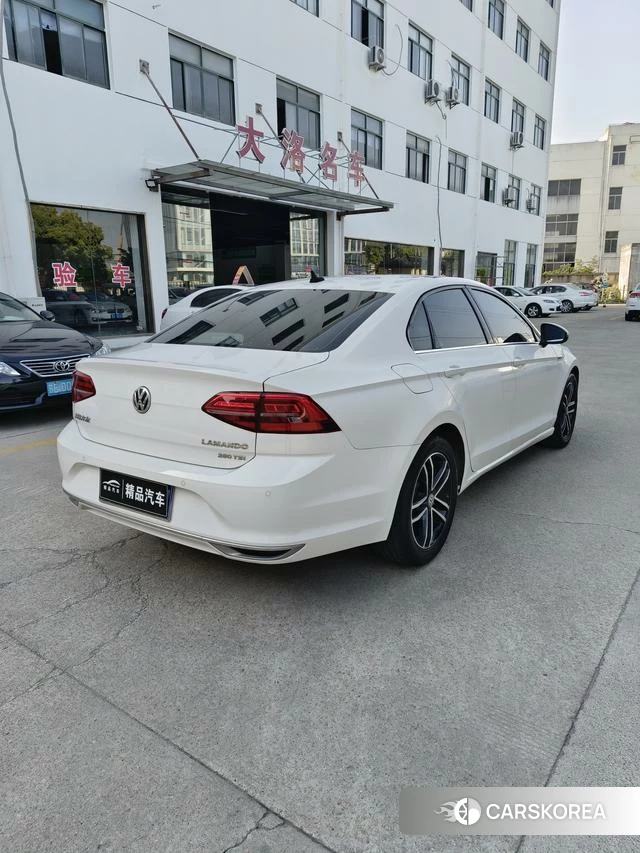 Volkswagen Lingdu 2021 Белый из Китая, фото 5