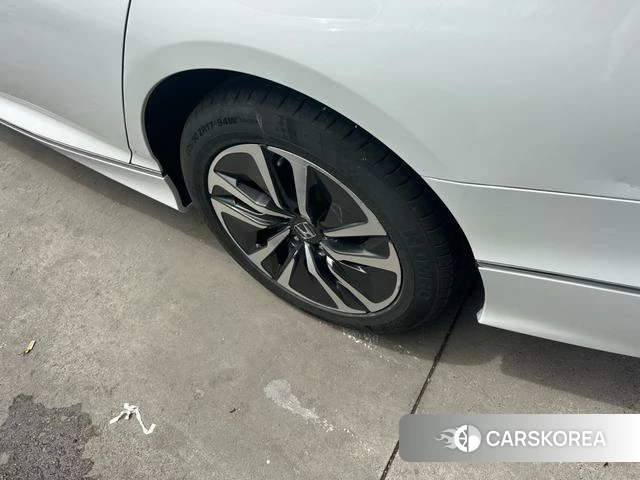 Honda Accord id 4336048 из Китая 18