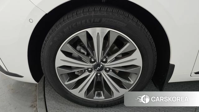 Kia K8 Hybrid id 3858401 из Кореи 15