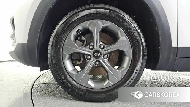 Kia Seltos id 4780741 из Кореи 15