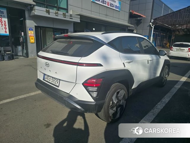 Hyundai Kona (SX2) 2024 Белый из Кореи, фото 5