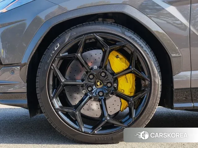 Lamborghini Urus id 3333073 из Кореи 15