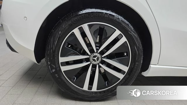 Mercedes-Benz A-Class W177 id 4779328 из Кореи 26