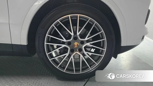 Porsche Cayenne (PO536) id 3884773 из Кореи 15