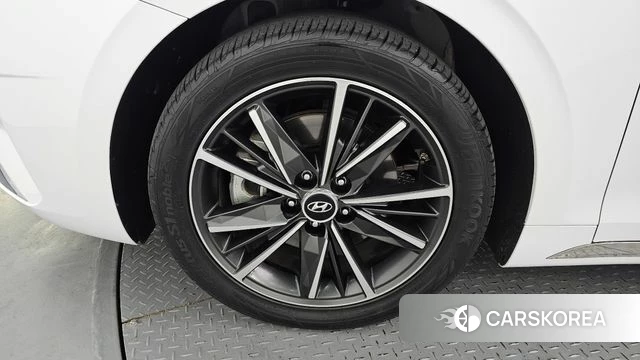 Hyundai The New Grandeur IG id 4337698 из Кореи 27