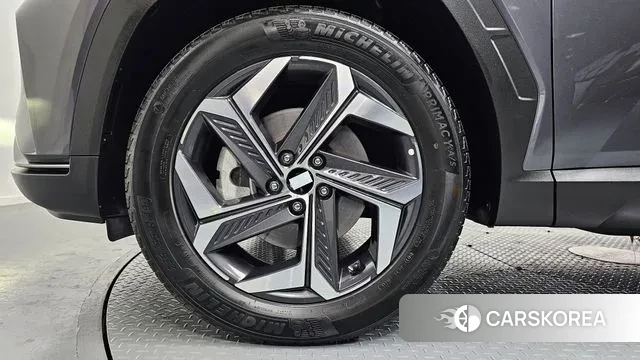 Hyundai Tucson (NX4) id 3310930 из Кореи 15