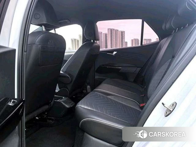 Volkswagen ID.3 2023 Белый из Китая, фото 5