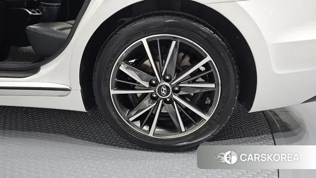 Hyundai The New Grandeur IG id 3302361 из Кореи 15